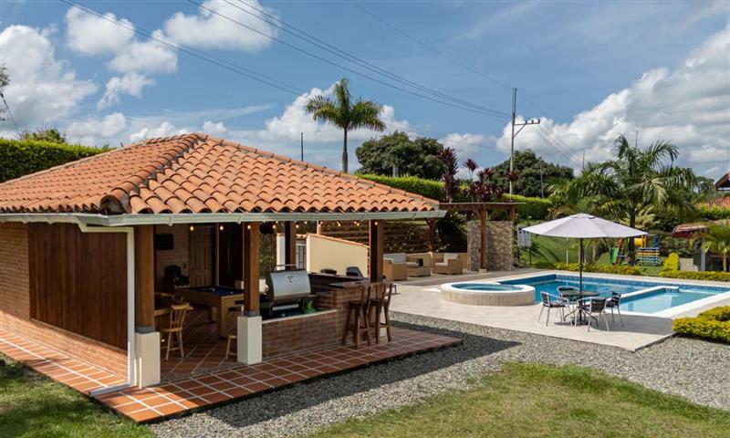 finca-san-luis-quindio-13 - Turismo en el Eje Cafetero, Alquiler de Fincas en el Quindio