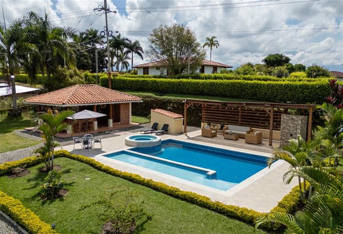 finca-san-luis-quindio-4 - Turismo en el Eje Cafetero, Alquiler de Fincas en el Quindio